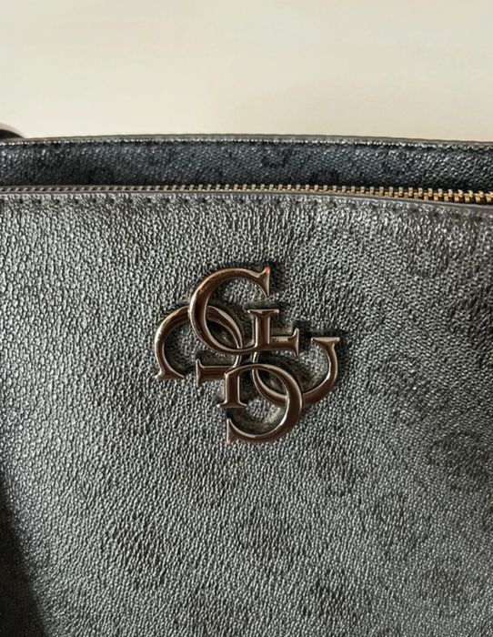 Torebka GUESS shopper z pokrowcem w bardzo dobrym stanie