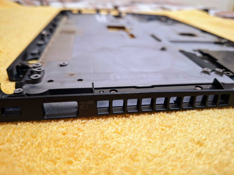 Obudowa (palmrest) do ThinkPad X280 - jak nowa