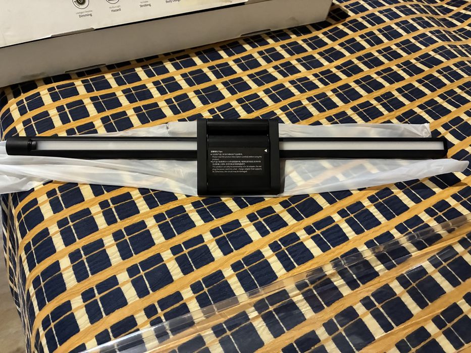 Luz de monitor na caixa de origem