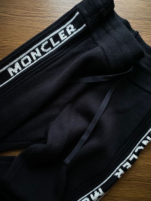 Moncler вовна джогери
