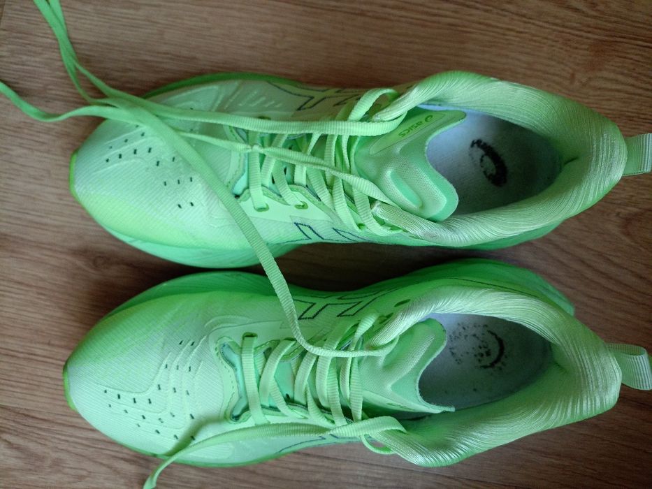 Asics Novablast 39
