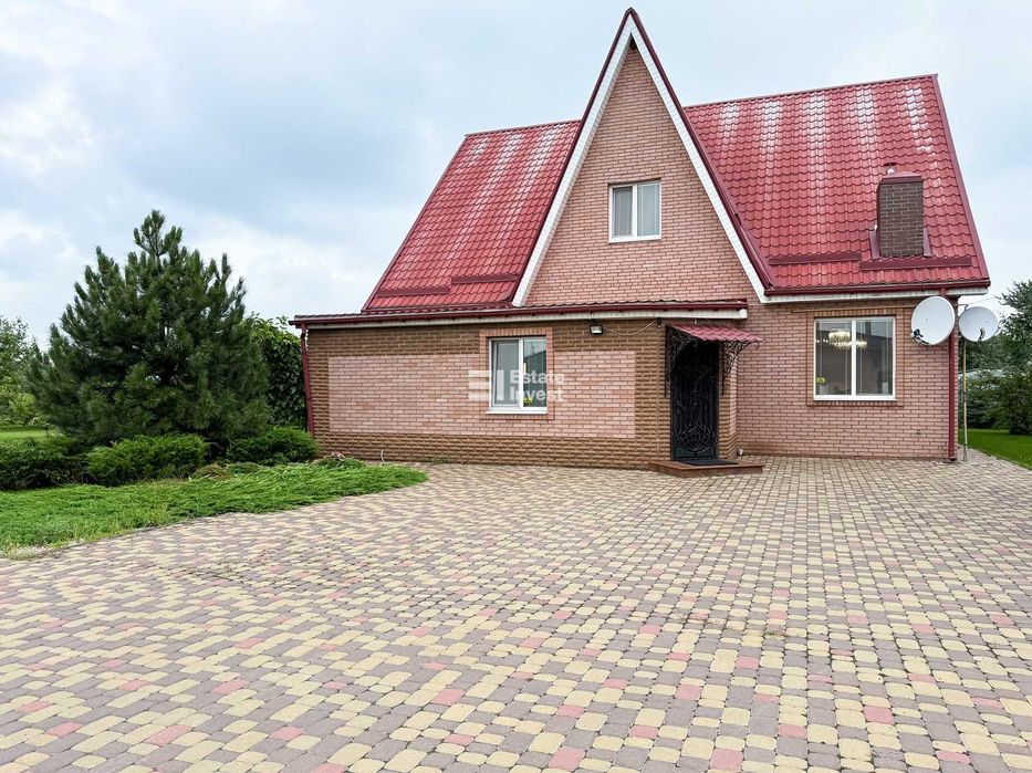 Продам 2 поверховий будинок у с. Тернова, вул. Лугова, 1
