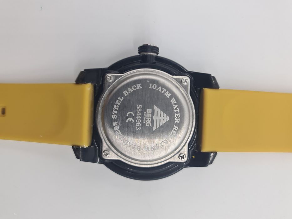 Relógio homem BERG preto com bracelete amarela