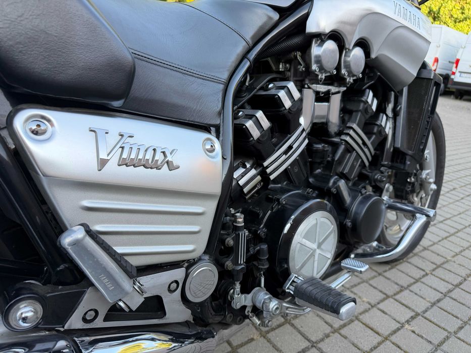 Yamaha V-MAX 1200