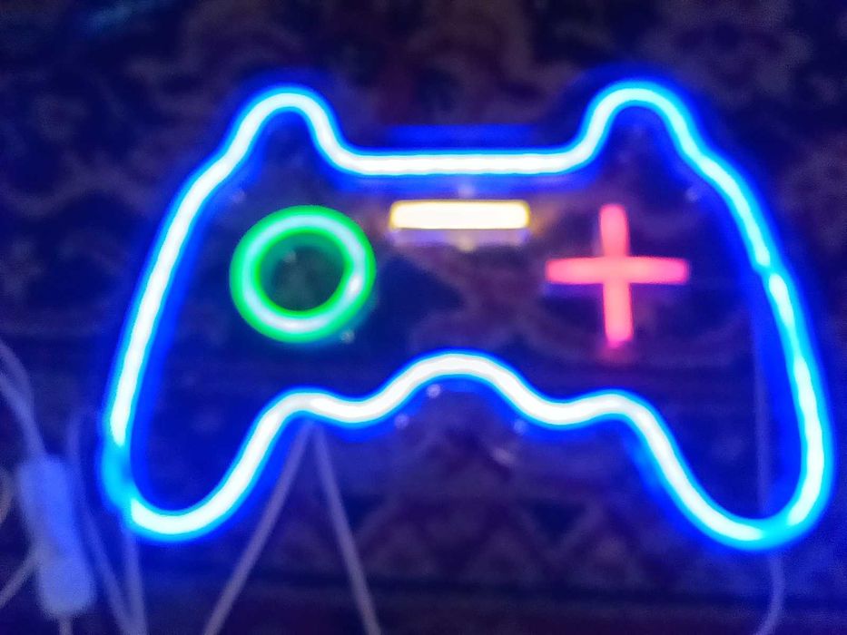 Zuma linę neon do pokoju gracza