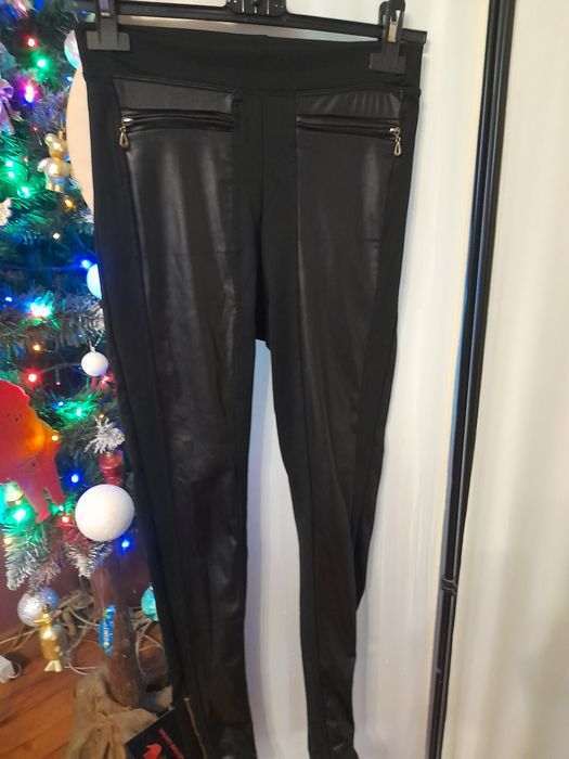 Leginsy z eko skórką