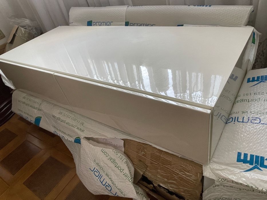 Módulo de gavetas People da Interforma (lacado branco brilhante)