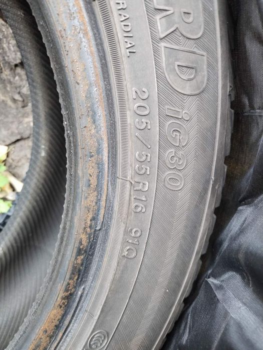 Продам 4 шины 205/55 R16