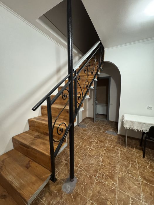 Крошня частина будинку з автономним опаленням.