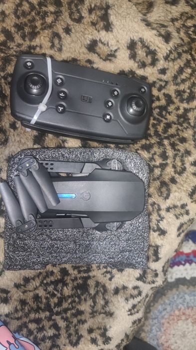 Квадрокоптер на запчастини