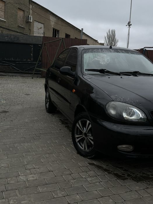 Daewoo Lanos 1.6 • Газ/Бензин • Чорний