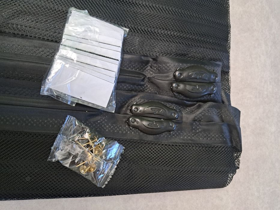 Siatka na okno przeciw komarom