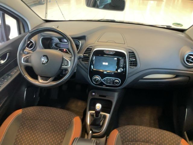 Renault Captur Navi-Kamera-Ledy-P.Fotele-tempomat
