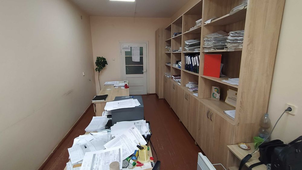 Продається багатофункціональний комплекс у смт. Великий Березний