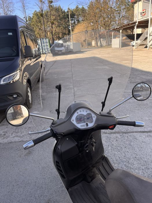Продам скутер vespa