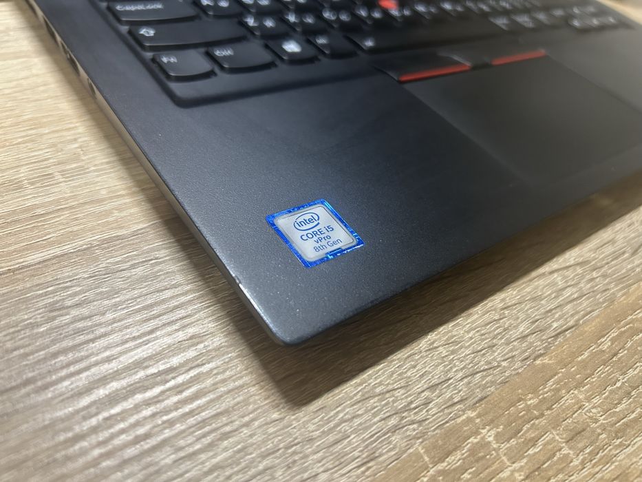 ноутбук lenovo thinkpad t490s ,CORE i5-8366U, IPS, 256gb, 8gb RAM