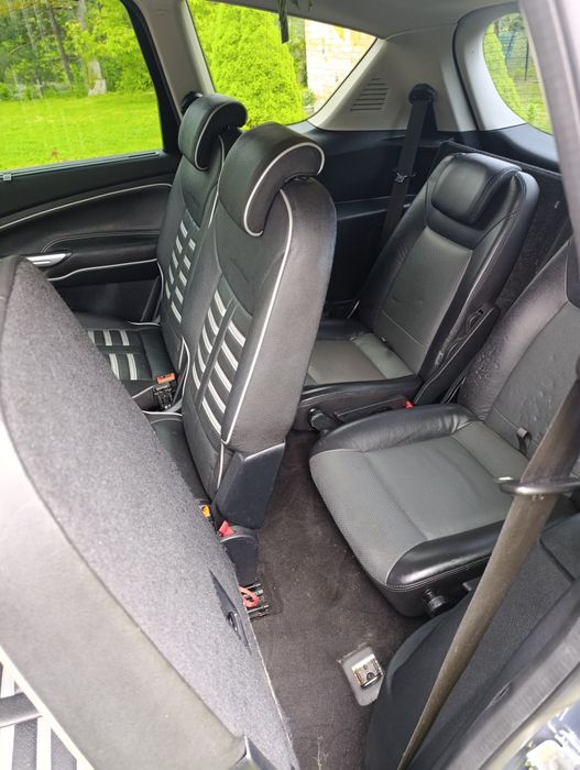 Ford s-max 2014 рік