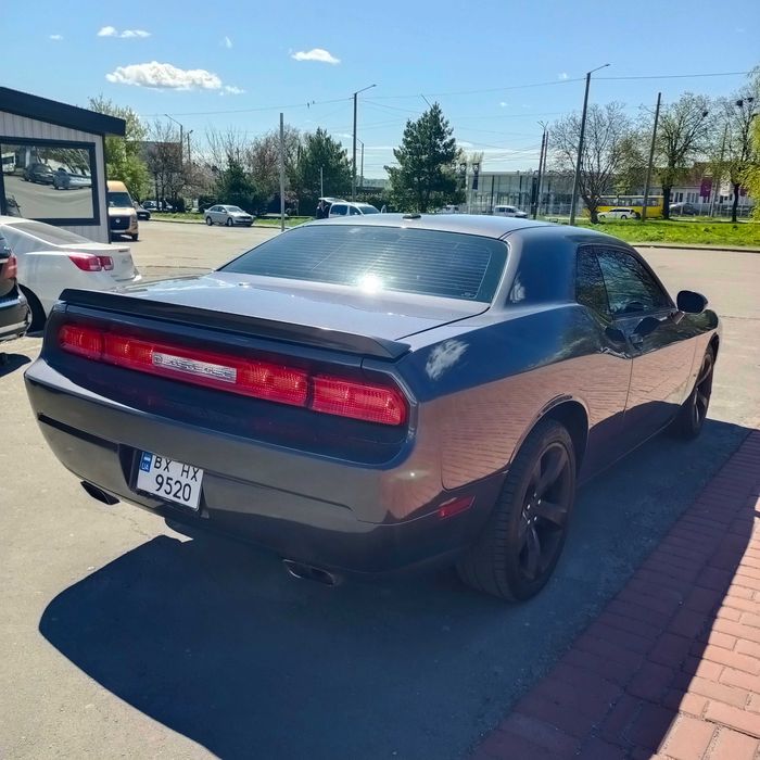 Оренда Прокат авто Dodge Challenger Купе подобово м. Хмельницький