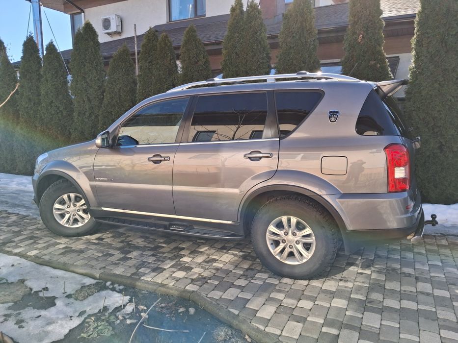 SsangYong Rexton 2014 год