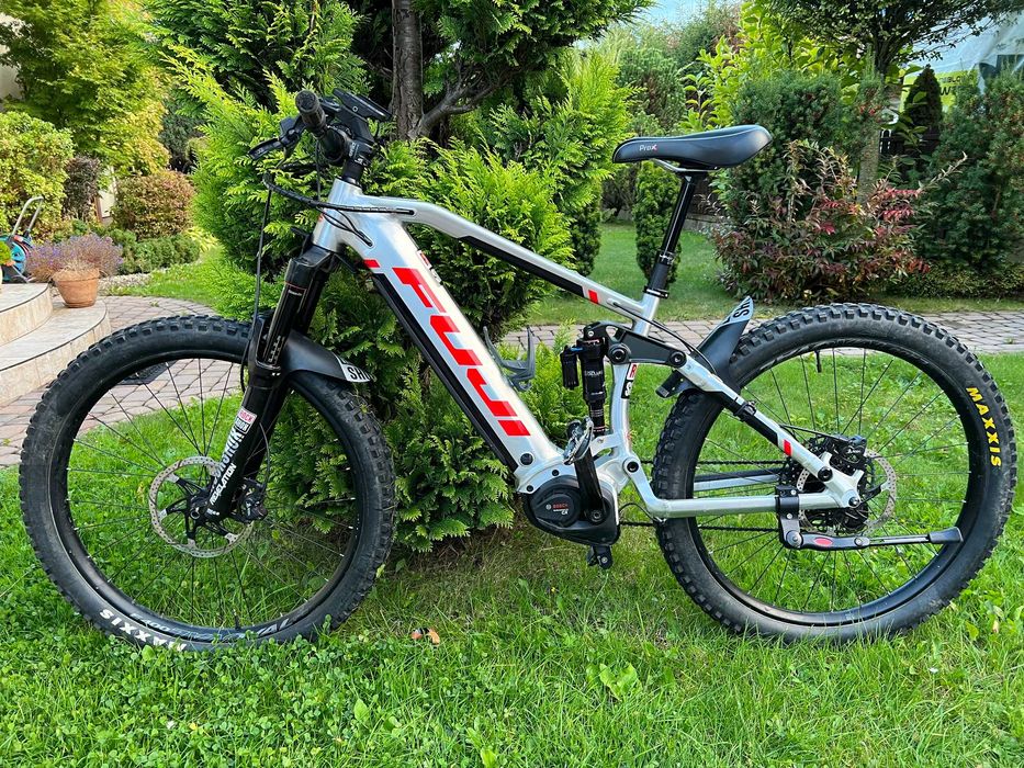 Rower elektryczny Fuji Blackhill Evo one.1 27,5 Mogilany • OLX.pl