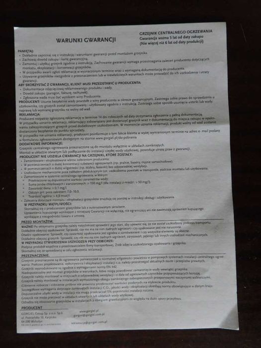 Grzejnik łazienkowy Angu 665/435 czarny mat