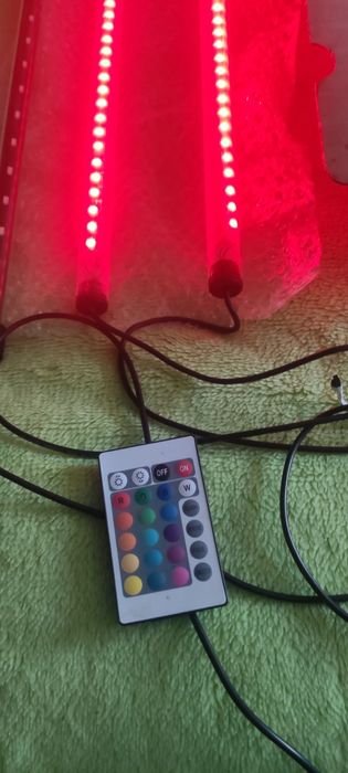 Pozostałości po akwarium lampy led