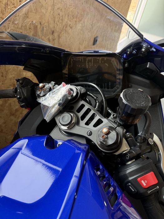 Yamaha  R9  2026