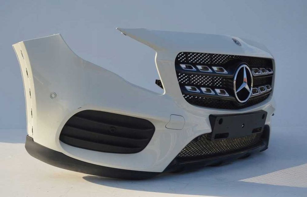 Mercedes Benz GLA 156 бампер передній