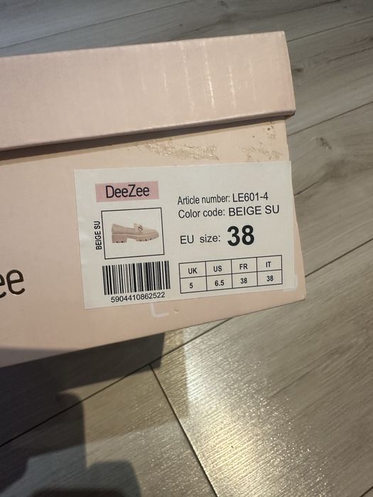 Mokasyny beżowe rozm 38