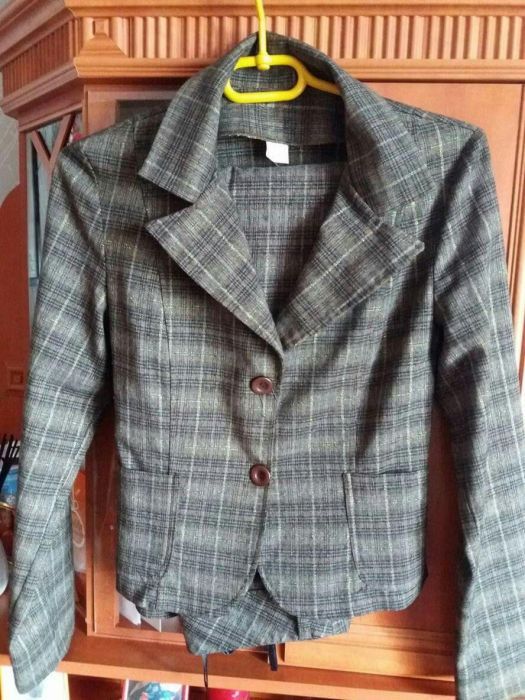Garnitur damski r. 38 Spodnie Szwedy plus żakiet