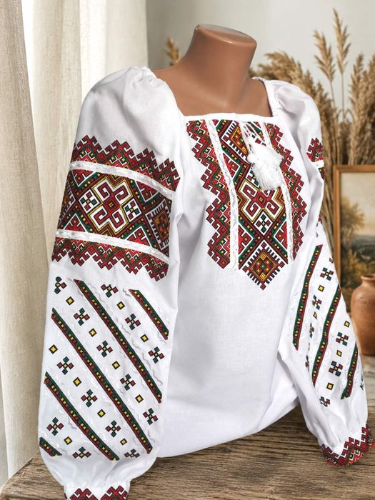 Вишиванки від виробника.