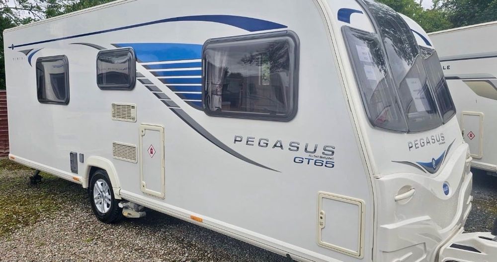 Caravana Bailey Pegasus GT65 Rimini - impecável