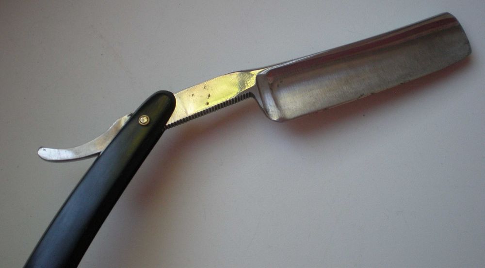 Опасная бритва double arrow 66