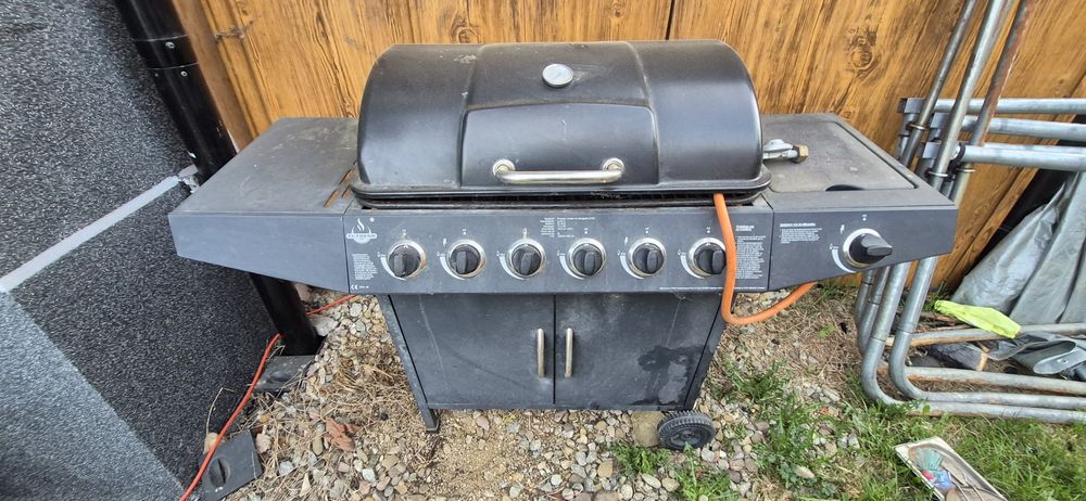 Sprzedam grill gazowy EL FUEGO DAYTON 17,3 kW palniki 6+1 CZARNY
