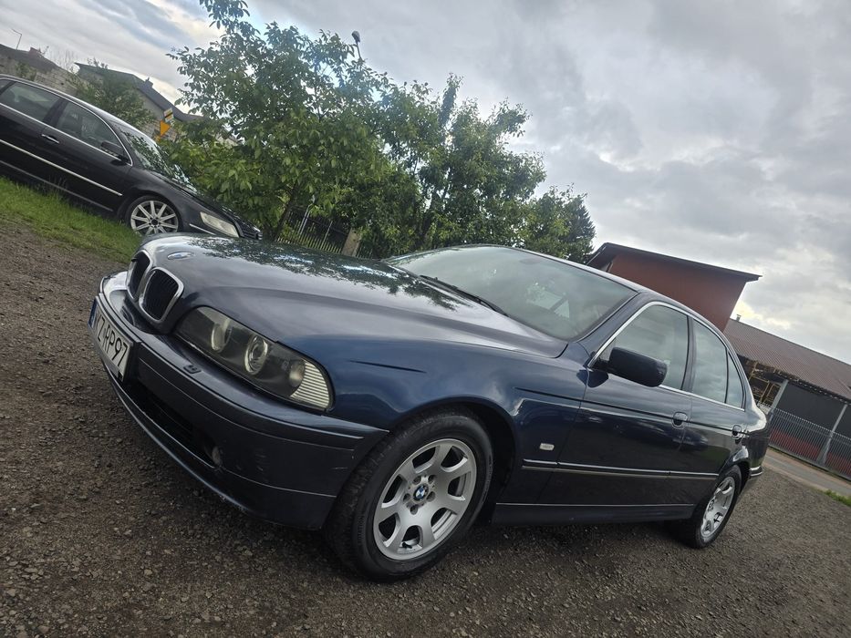 BMW E39 polift "skóry navi"