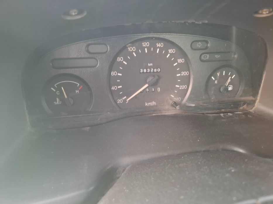Ford transit de caixa aberta ligeira