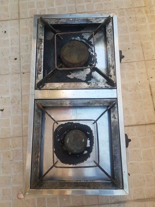 Fugão duplo em boa condição