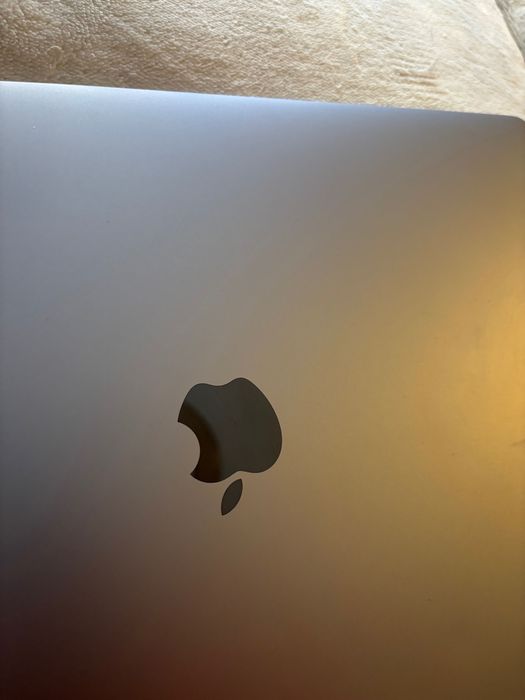 MacBook Pro 16” 2019