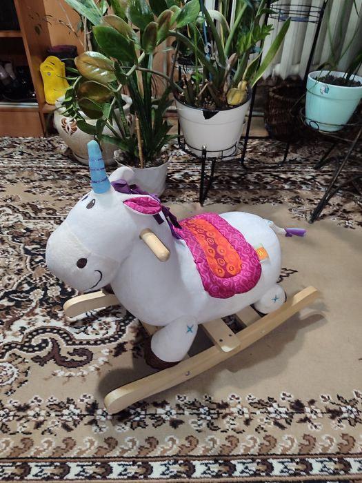 Баттато качалка Battat серії «Родео»  єдиноріг Діллі-Доллі. Поні коник