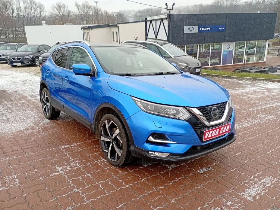 Nissan Qashqai DIG-T Tekna Design Bogate wyposażenie Panoramiczny dach St. idealny
