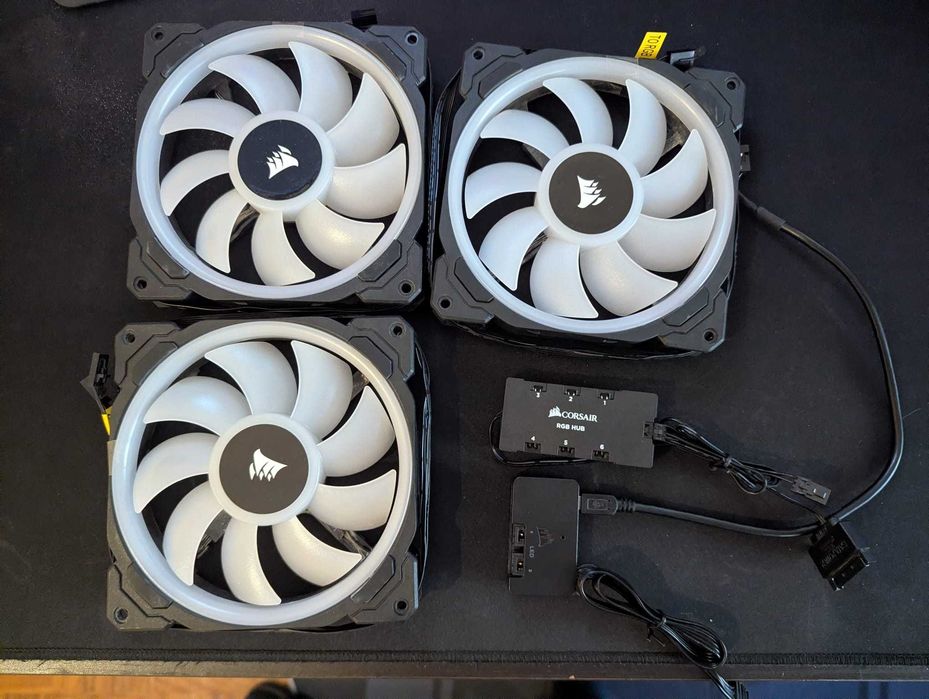 Ventoinhas Corsair ML 140 x3 PWM RGB com Node Pro e RGB Hub