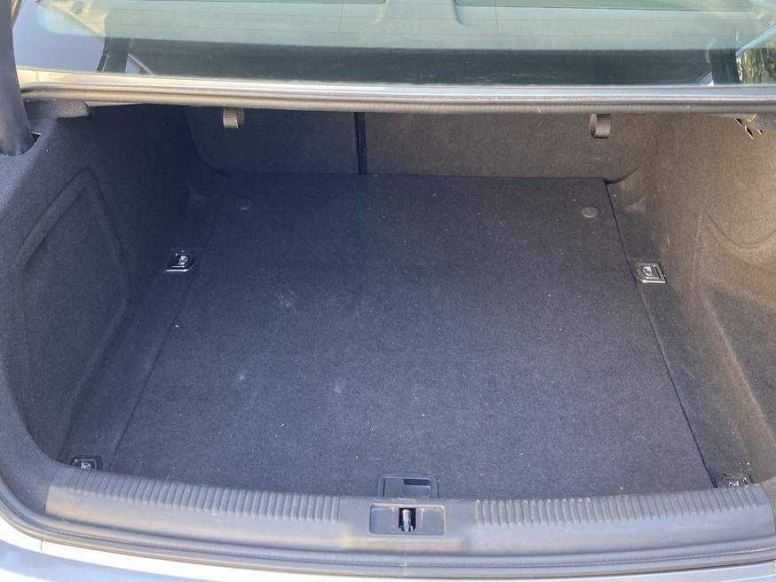 Продам Audi A4, 2014