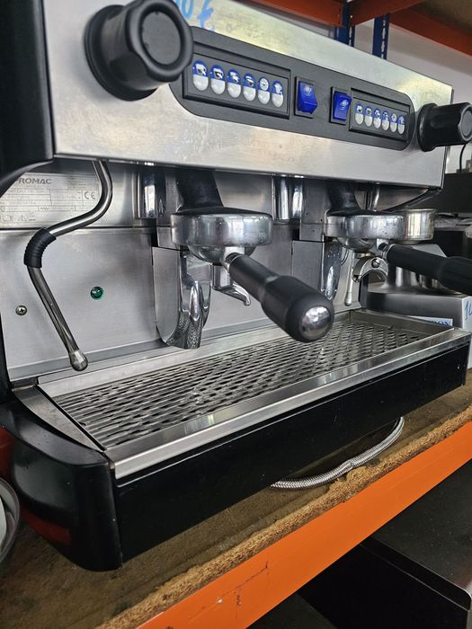 Máquina de café profissional