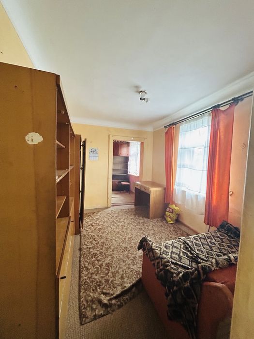 Продаж квартири на землі по вулиці Псільська..