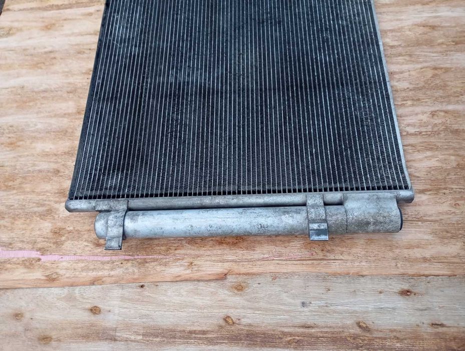 Радіатор кондиціонера  Kia Sorento 2009-2012, 976062P500 Кіа Соренто