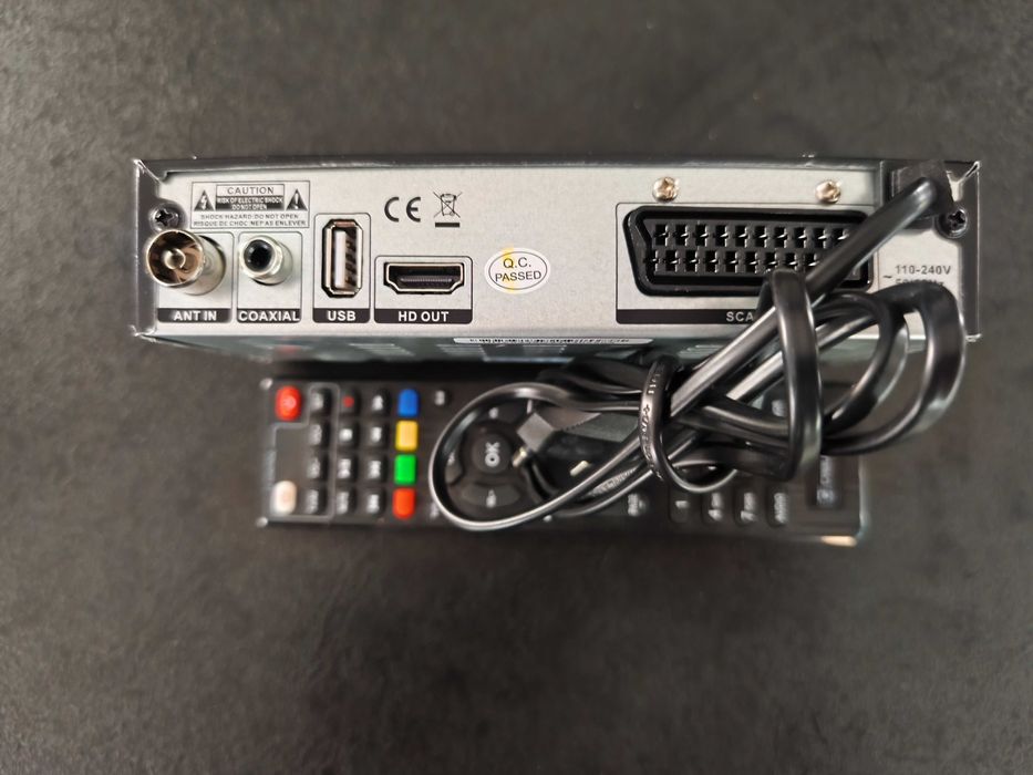 Dekoder tuner CABLETECH DVB-T2 H.265 HEVC