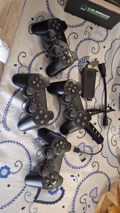 2.4g wireless controller gamepad