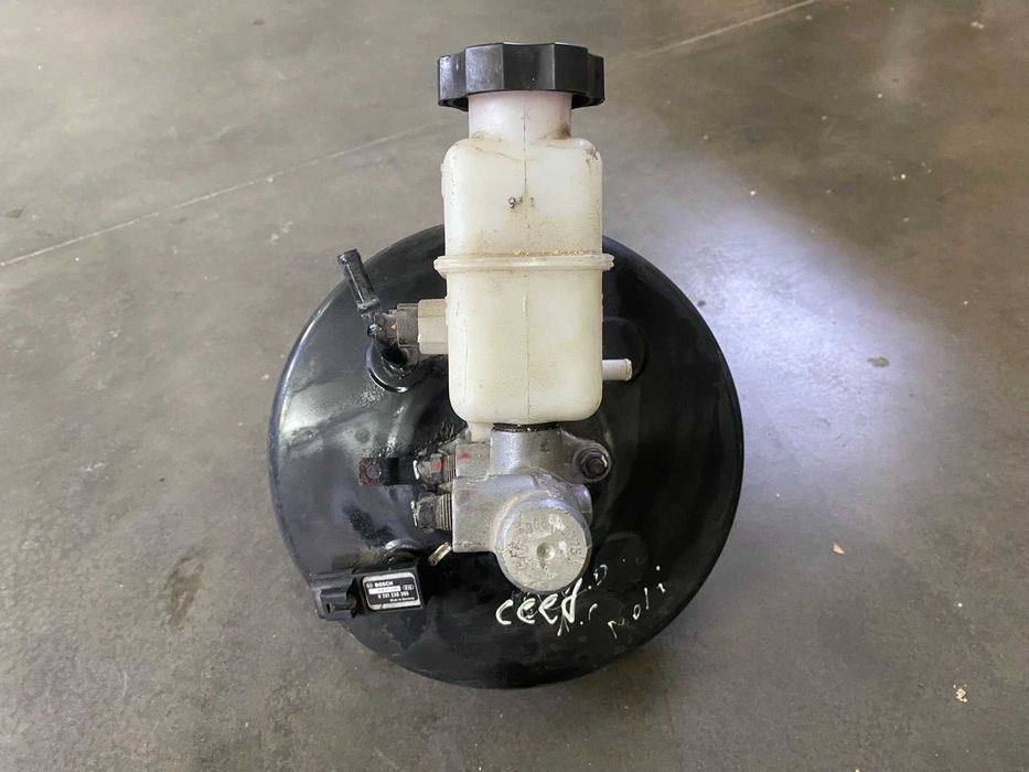 Вакуумний підсилювач вакуум тормозний циліндр Kia Ceed 06-12р.