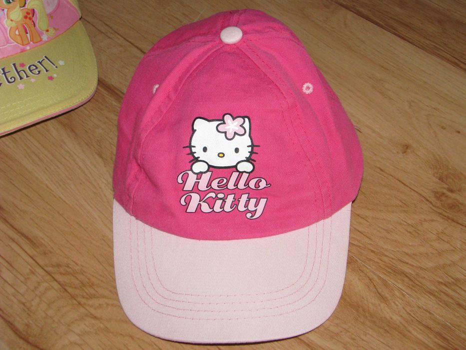 Czapki z daszkiem dla dziewczynki Hello Kitty r. 52 3-5 lat