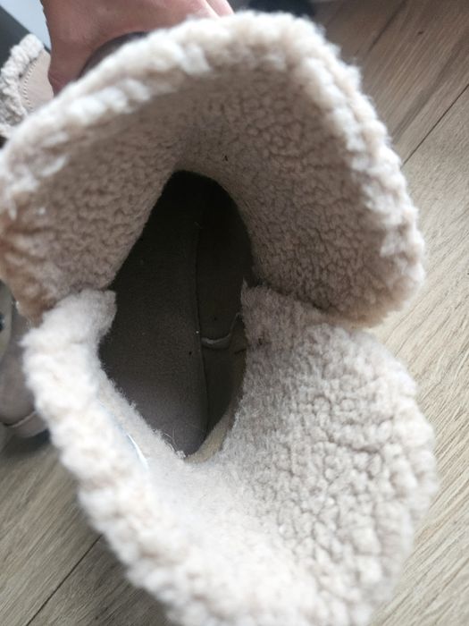 Buty zimowe, z korzuchem, 39, nowe.